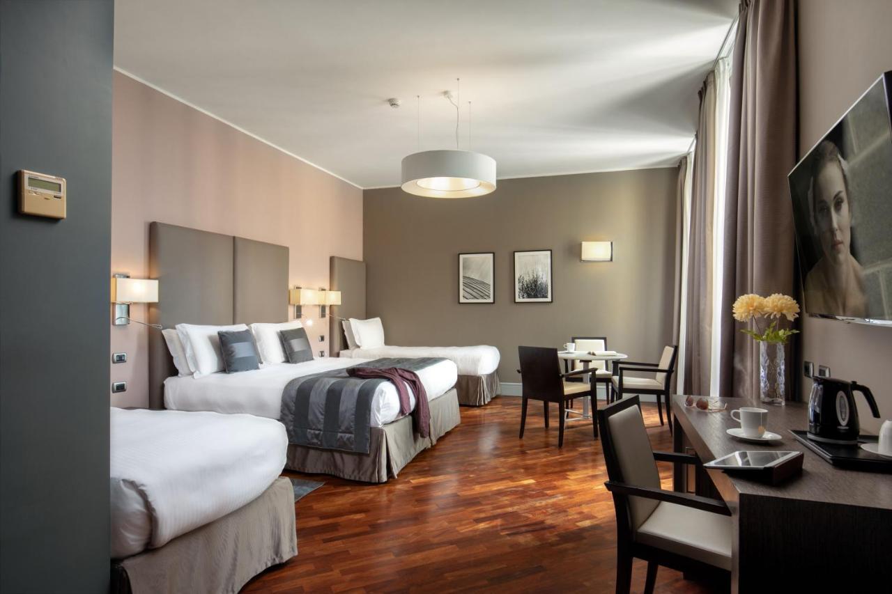 Monti Palace Hotel Roma Esterno foto