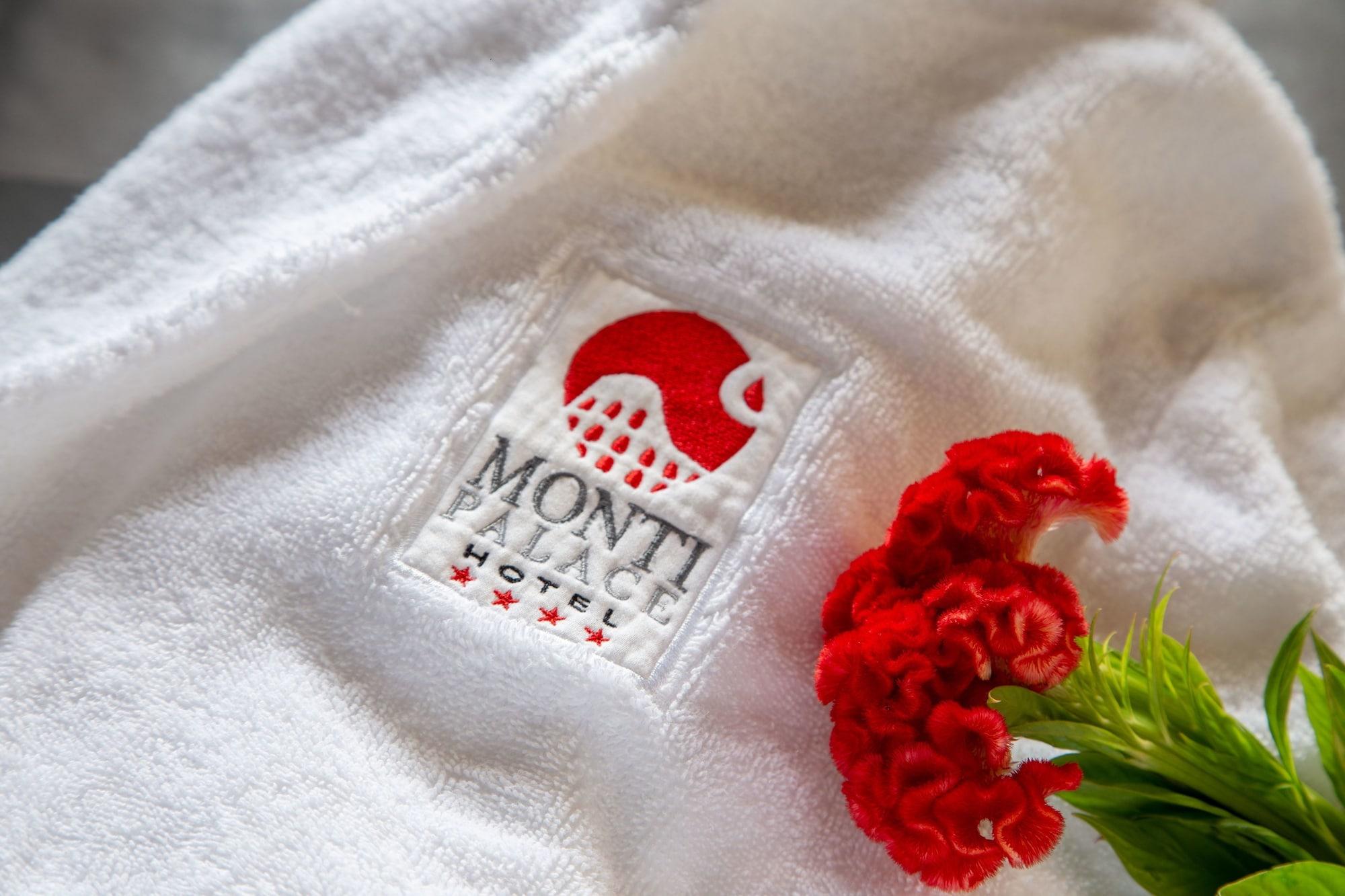 Monti Palace Hotel Roma Esterno foto