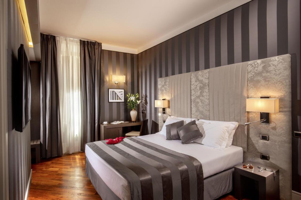 Monti Palace Hotel Roma Esterno foto