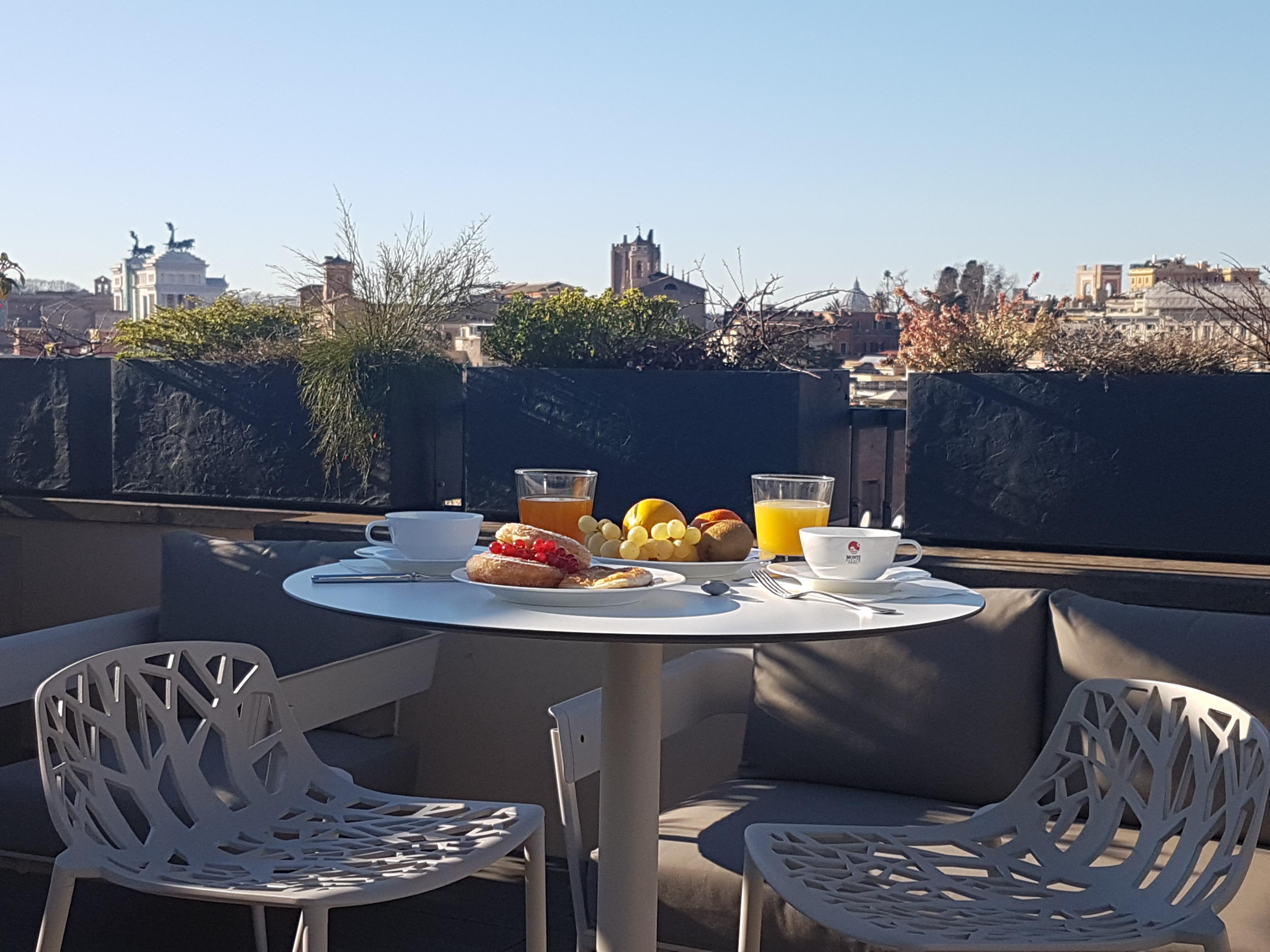 Monti Palace Hotel Roma Esterno foto