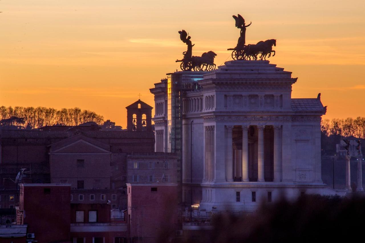 Monti Palace Hotel Roma Esterno foto